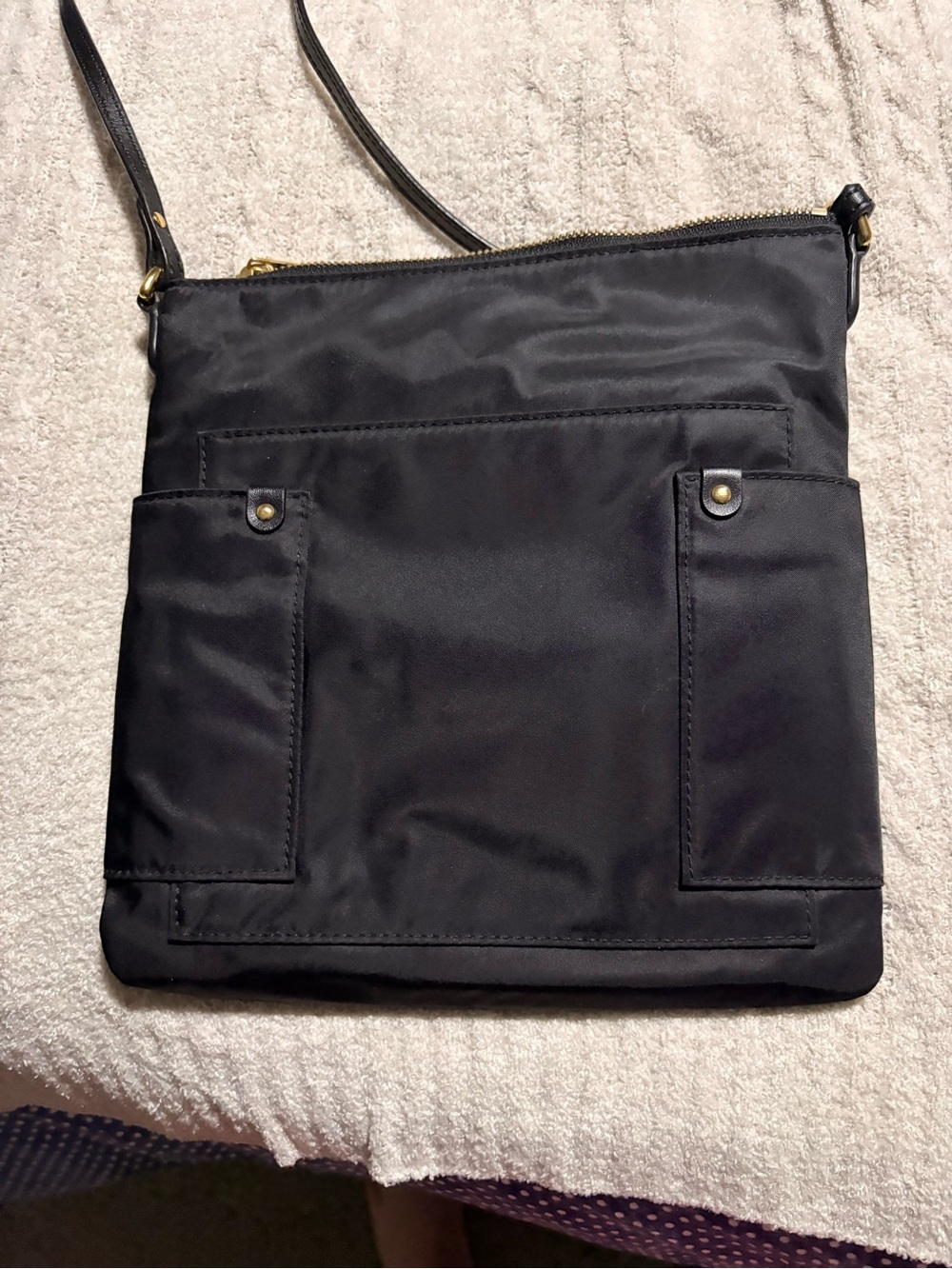 Marc Jacobs Black Nylon Crossbody Messenger Bag with Gold Hardware - Picture 3 of 4